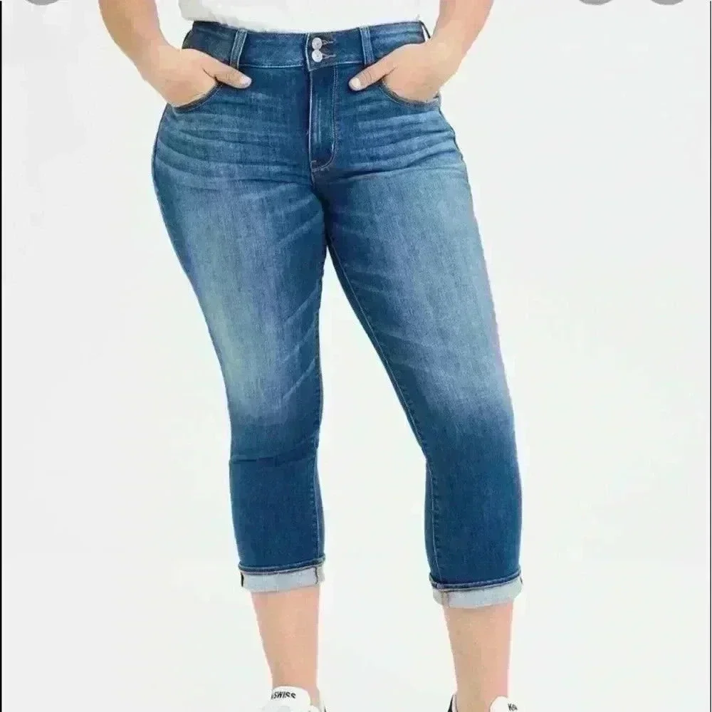 AE Ne(x)t Level Artist Crop Jean‎ Size 24 Long NWT